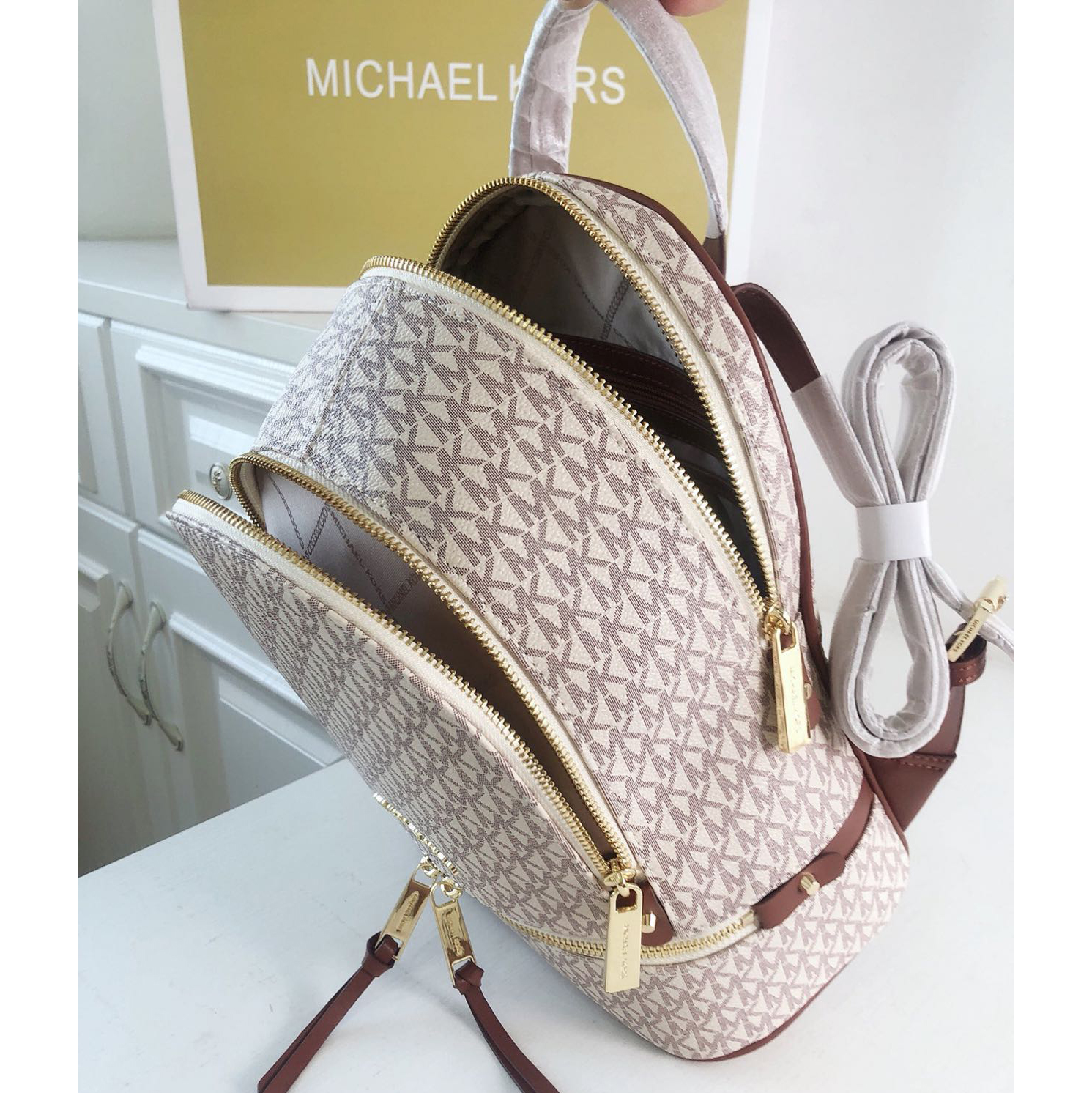 Amazoncom Michael Kors  Fashion Backpacks  Handbags  Wallets  Clothing Shoes  Jewelry